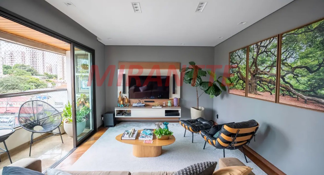 Apartamento de 131m² com 3 quartos em Santa Teresinha