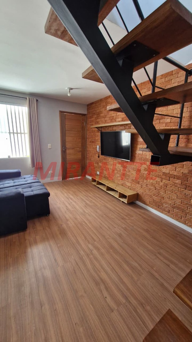 Cond. fechado de 60m² com 2 quartos em Vila Nova Mazzei