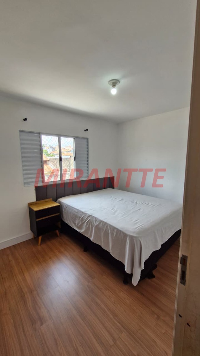 Cond. fechado de 60m² com 2 quartos em Vila Nova Mazzei