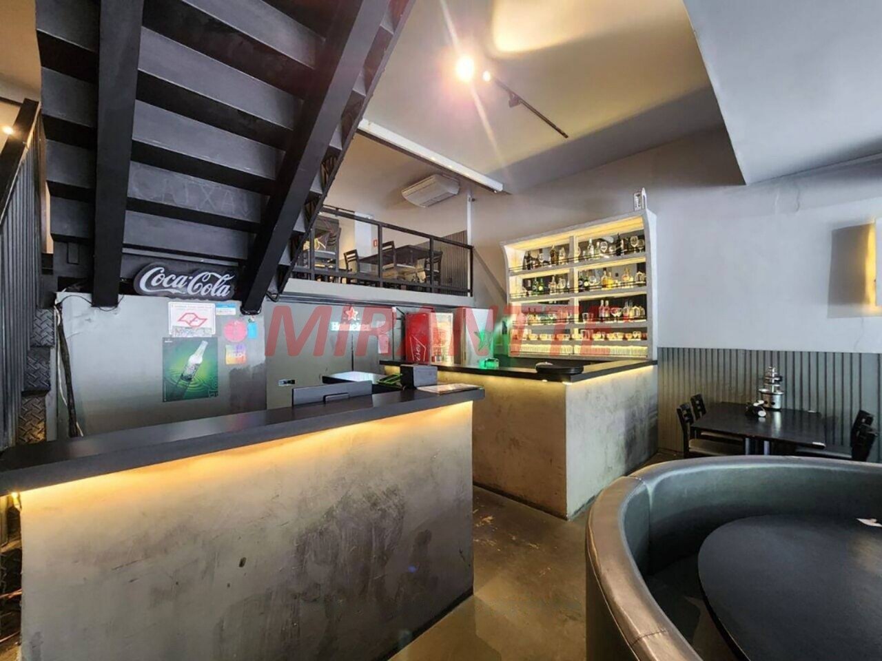 Comercial de 526m² em Imirim
