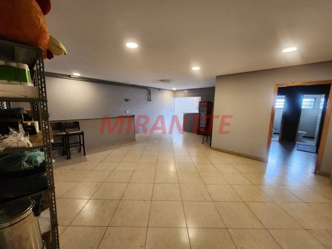 Comercial de 526m² em Imirim