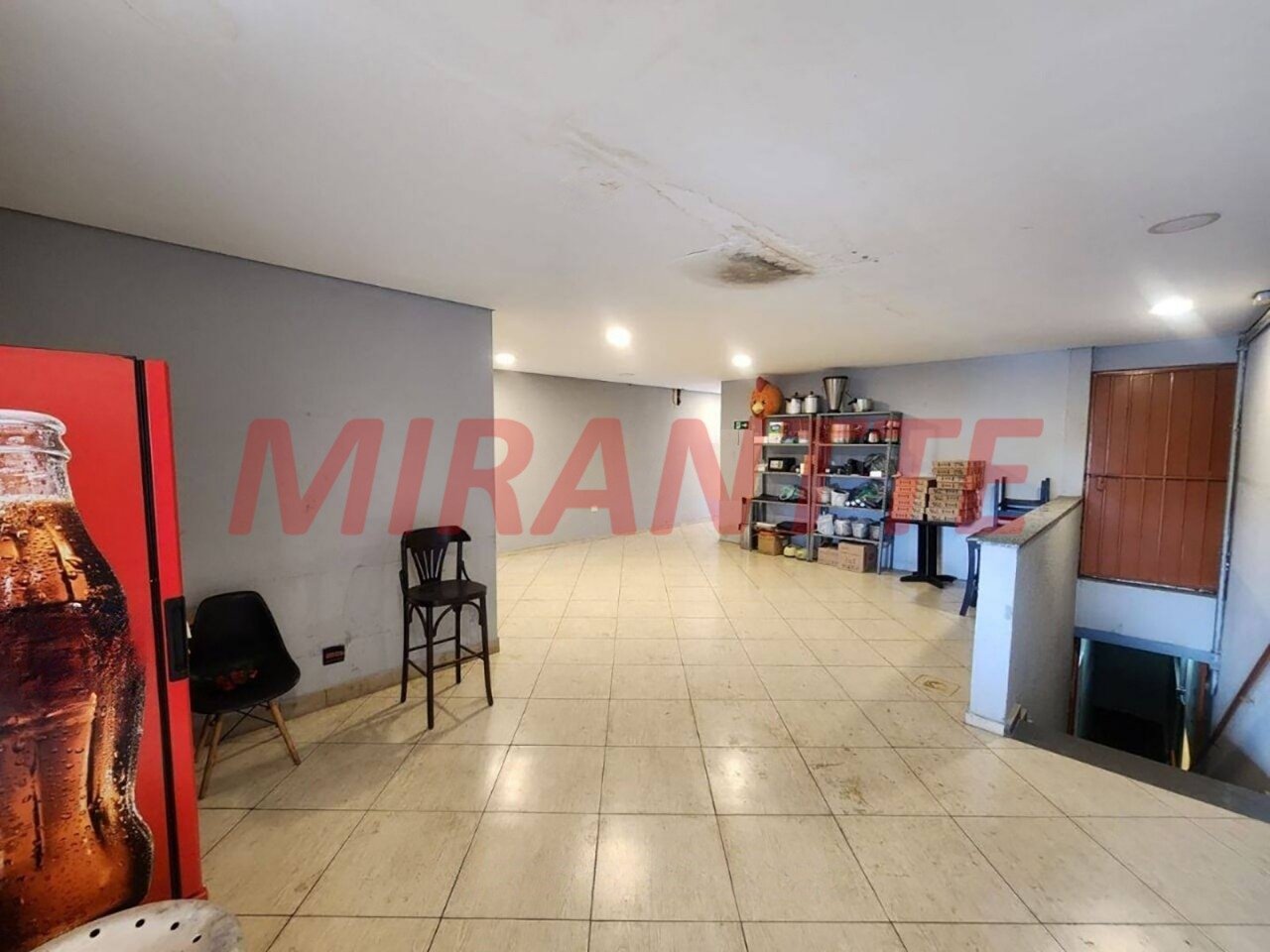 Comercial de 526m² em Imirim