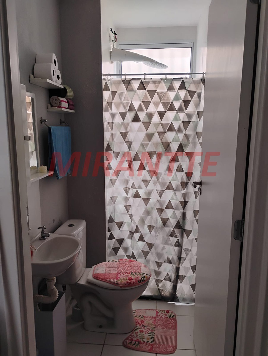 Apartamento de 38m² com 2 quartos em Jardim Recanto Verde