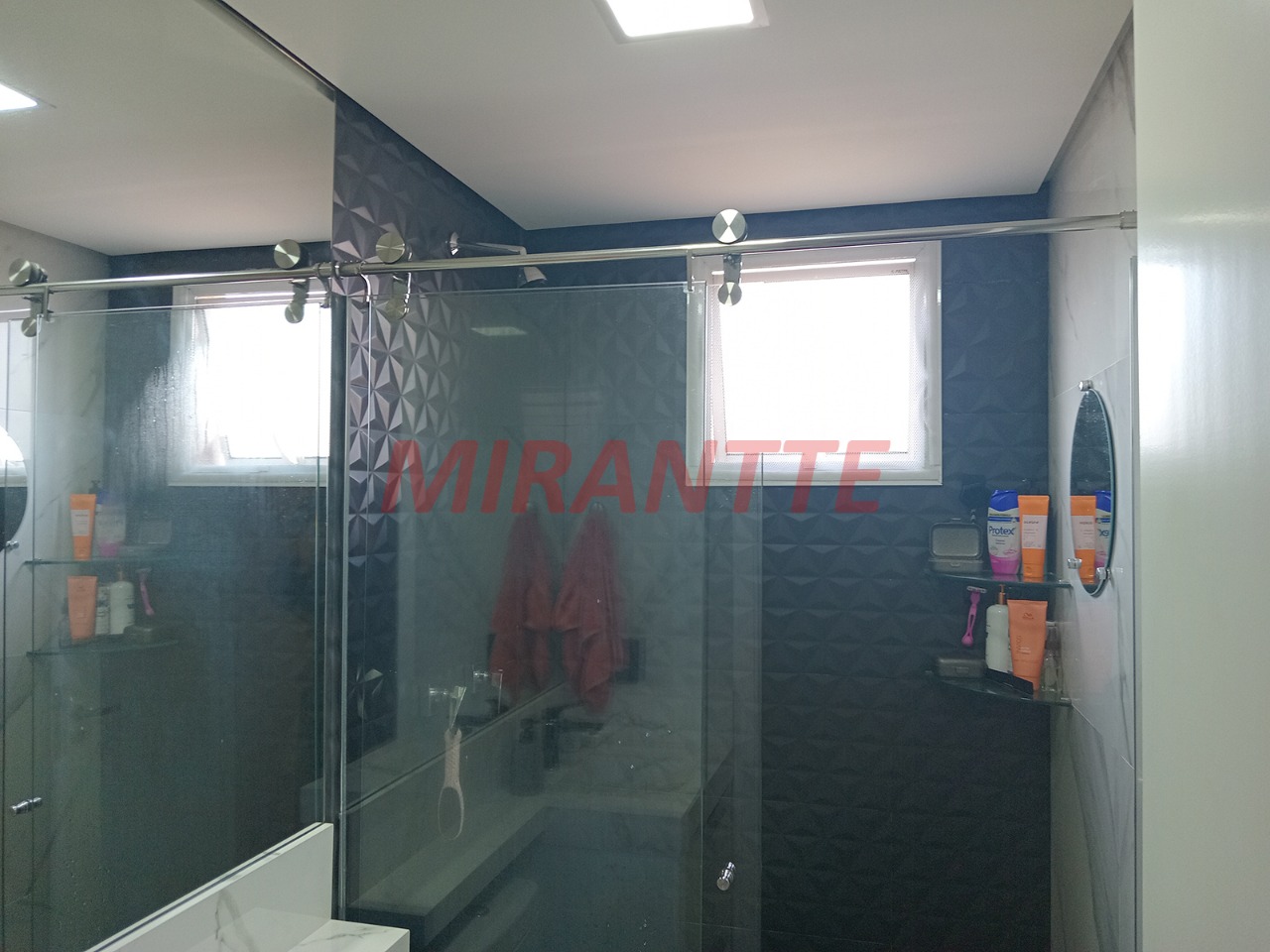 Apartamento de 59m² com 2 quartos em Vila Ema