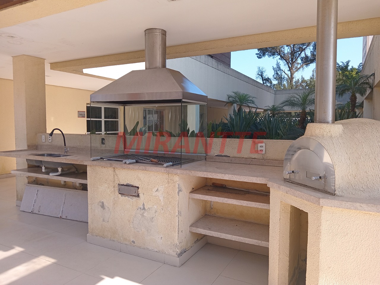 Apartamento de 59m² com 2 quartos em Vila Ema