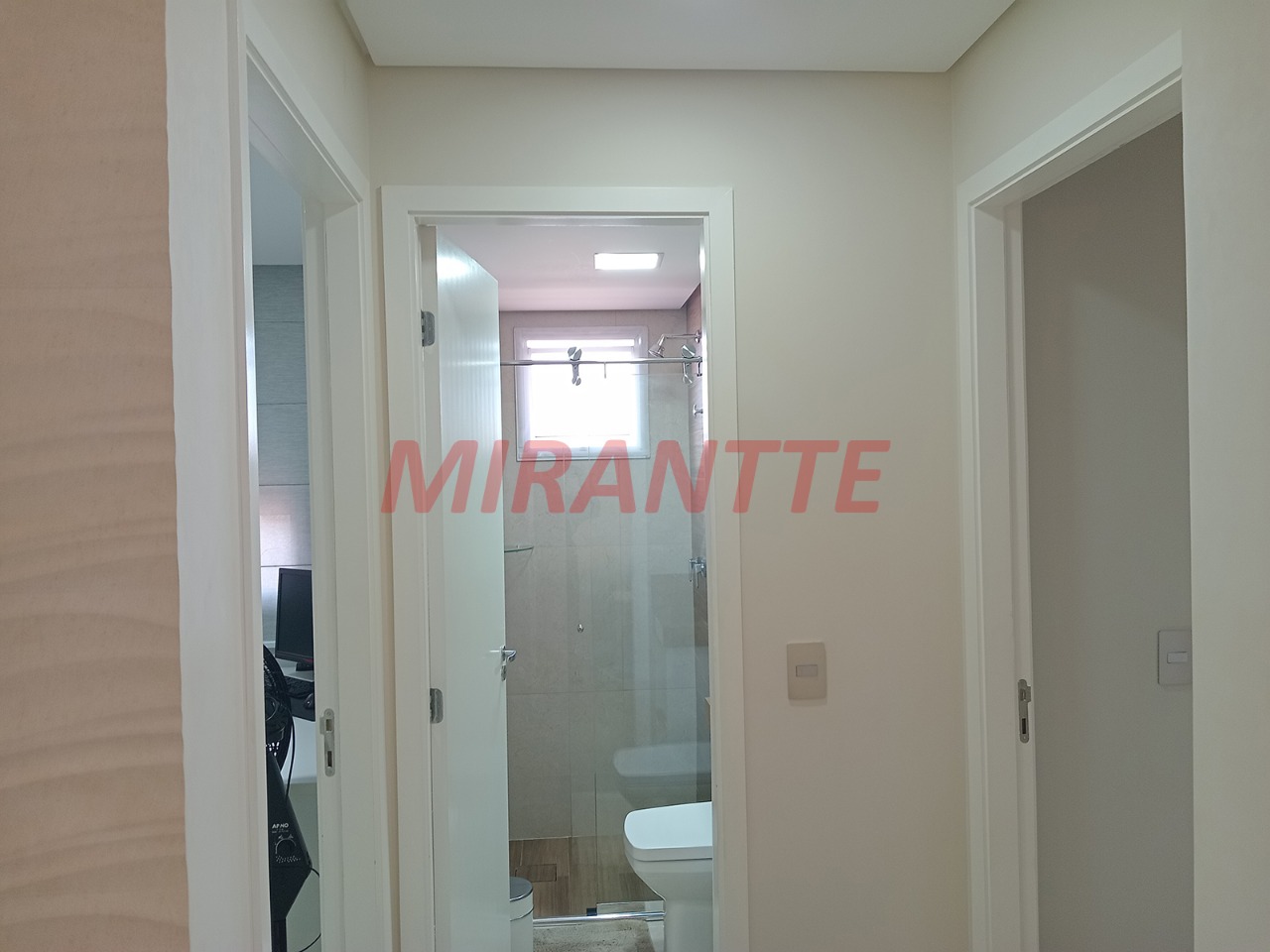 Apartamento de 59m² com 2 quartos em Vila Ema