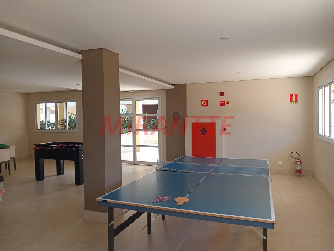 Apartamento de 59m² com 2 quartos em Vila Ema