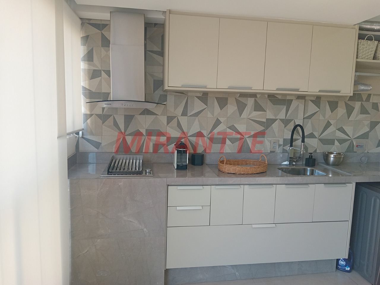 Apartamento de 59m² com 2 quartos em Vila Ema