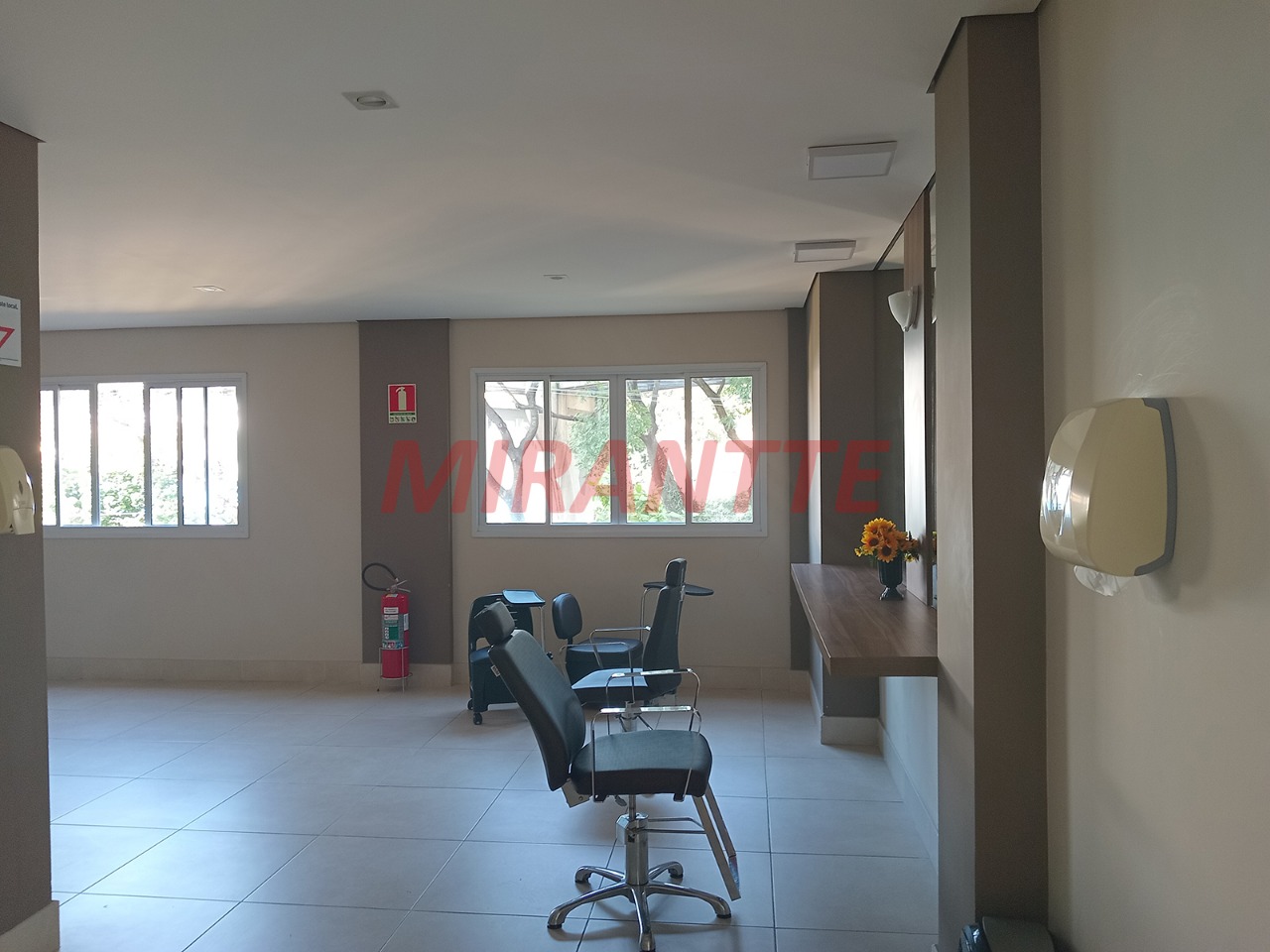 Apartamento de 59m² com 2 quartos em Vila Ema