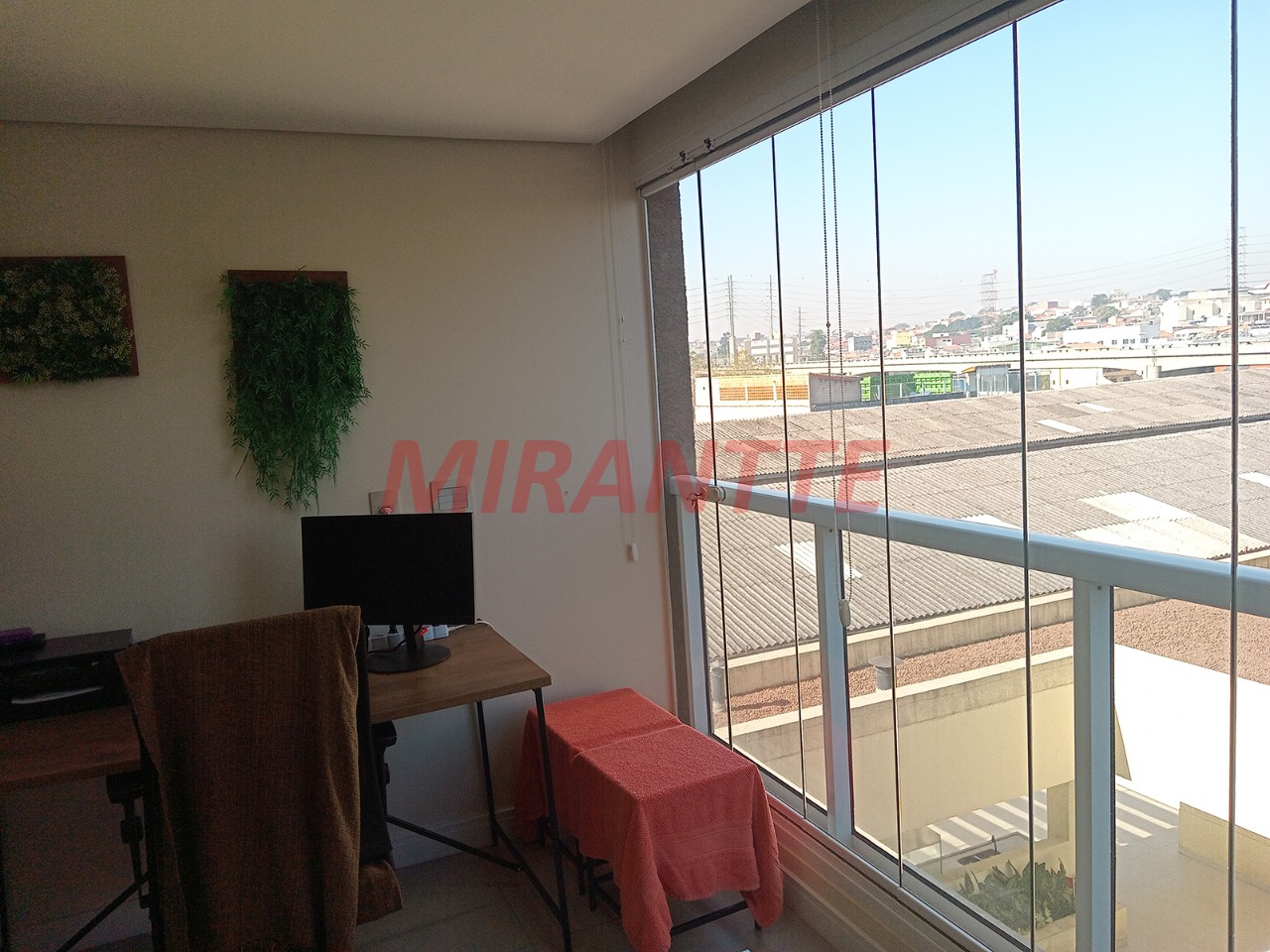 Apartamento de 59m² com 2 quartos em Vila Ema