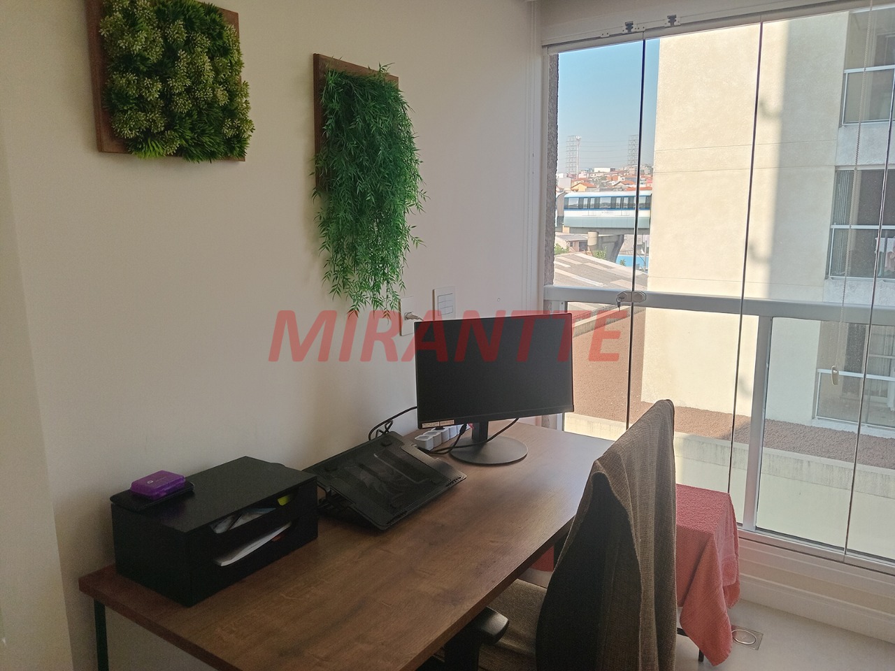 Apartamento de 59m² com 2 quartos em Vila Ema
