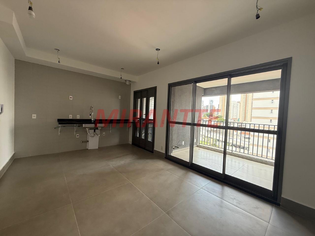 Apartamento de 75m² com 2 quartos em Santana