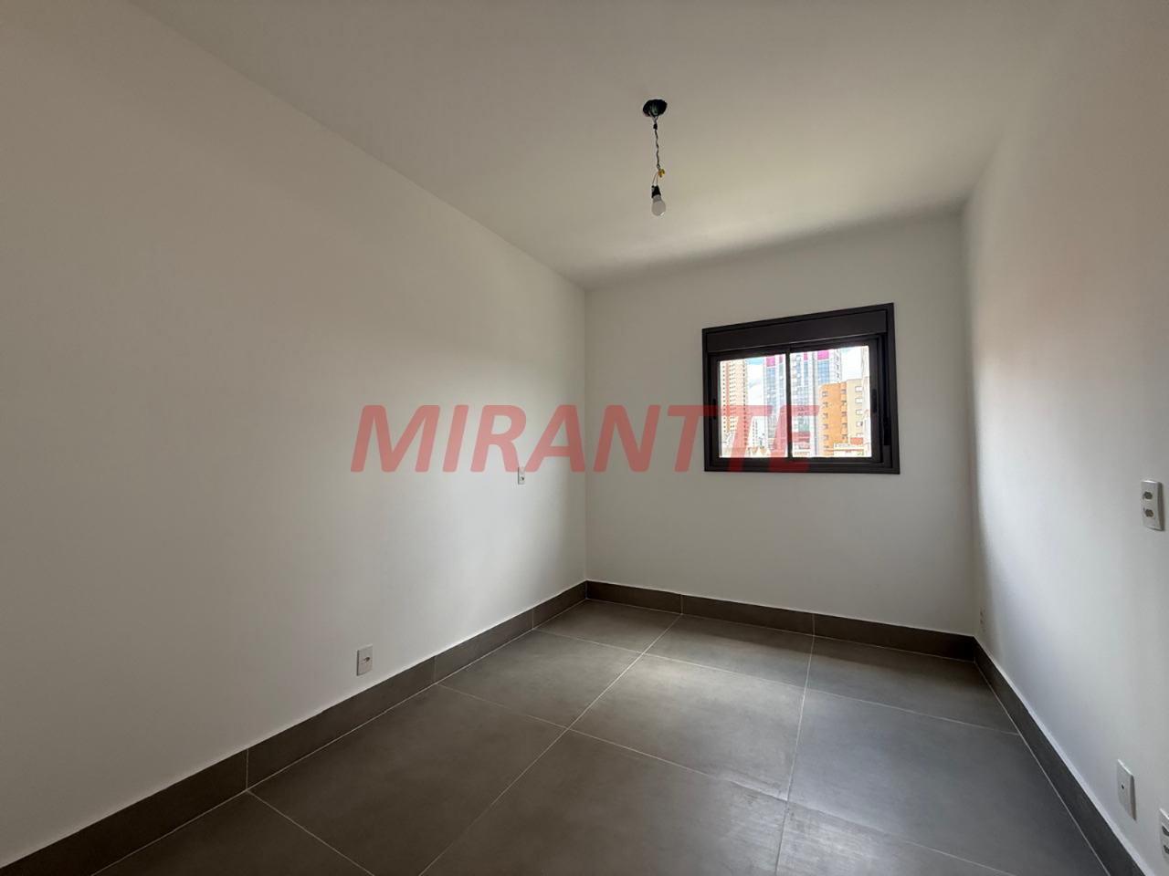 Apartamento de 96m² com 3 quartos em Santana