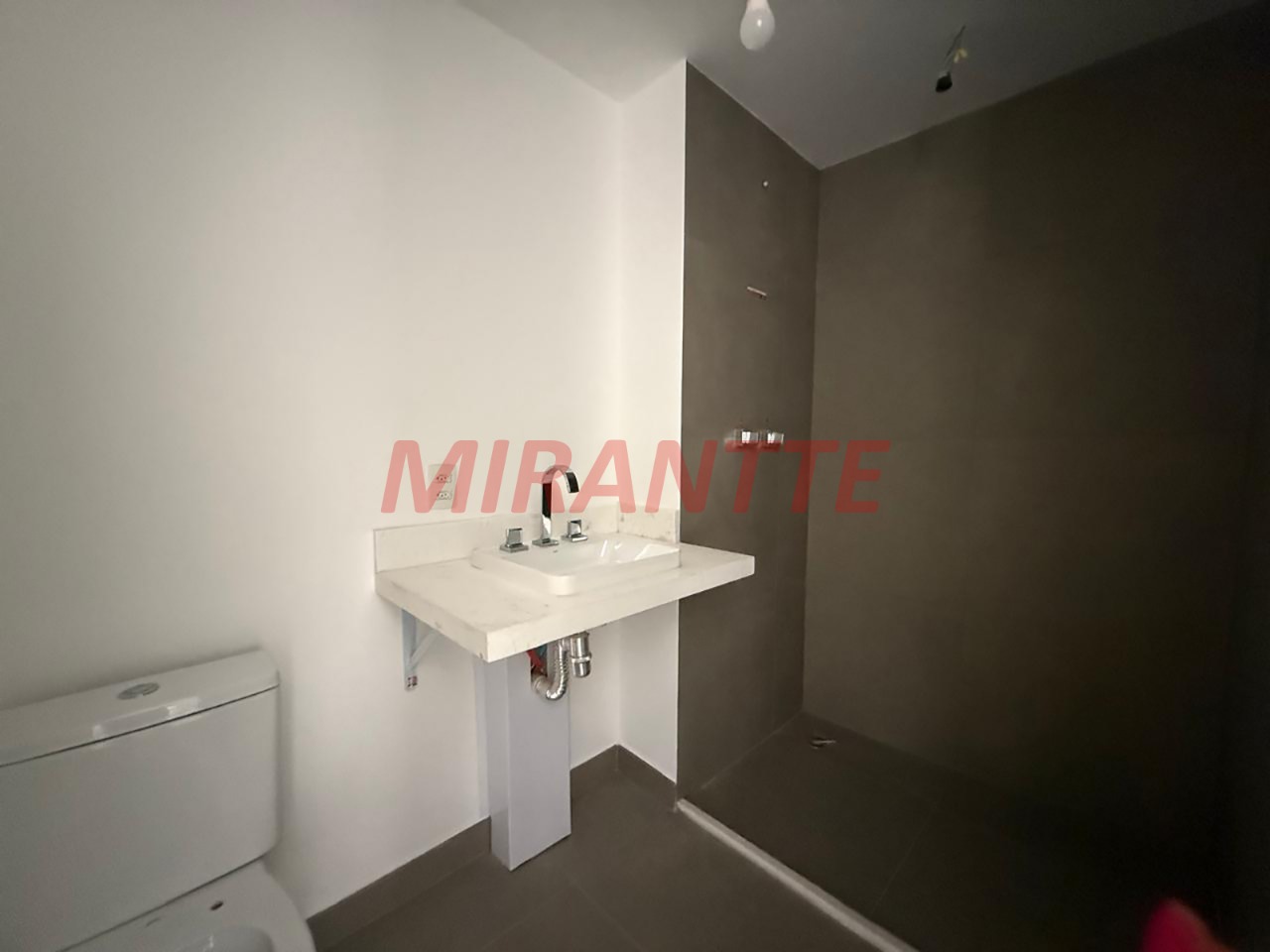 Apartamento de 96m² com 3 quartos em Santana