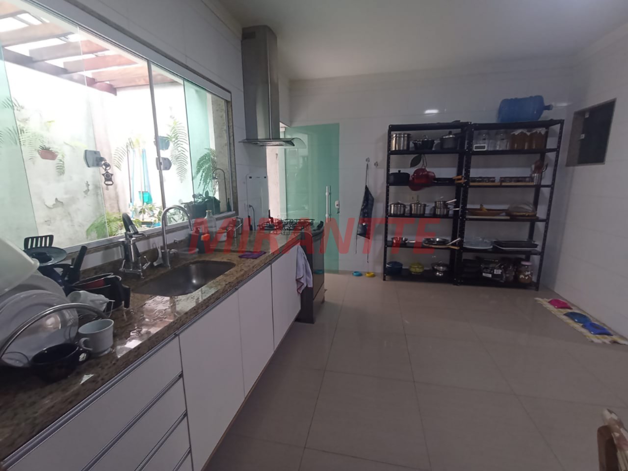 Sobrado de 107m² com 3 quartos em Imirim