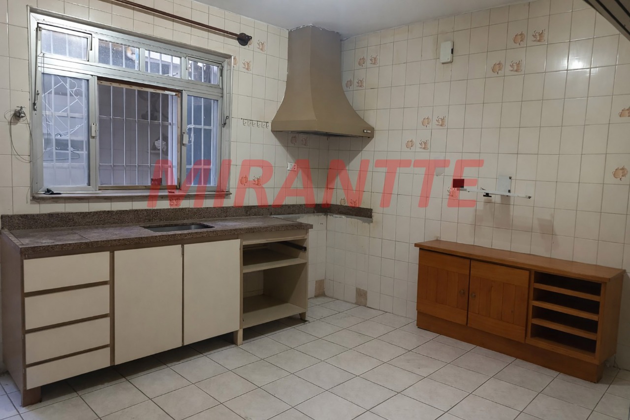 Sobrado de 120m² com 2 quartos em Pari