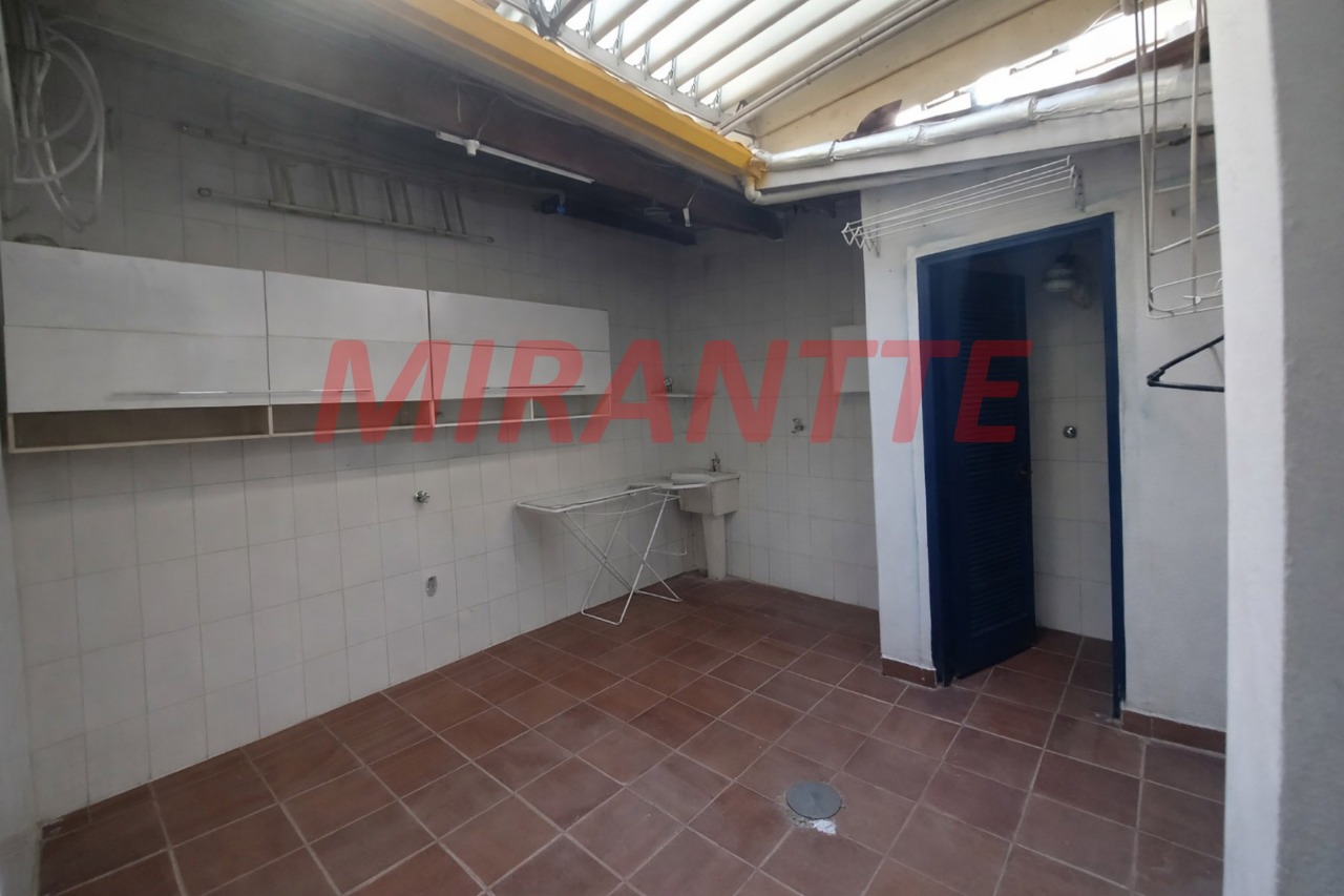 Sobrado de 120m² com 2 quartos em Pari