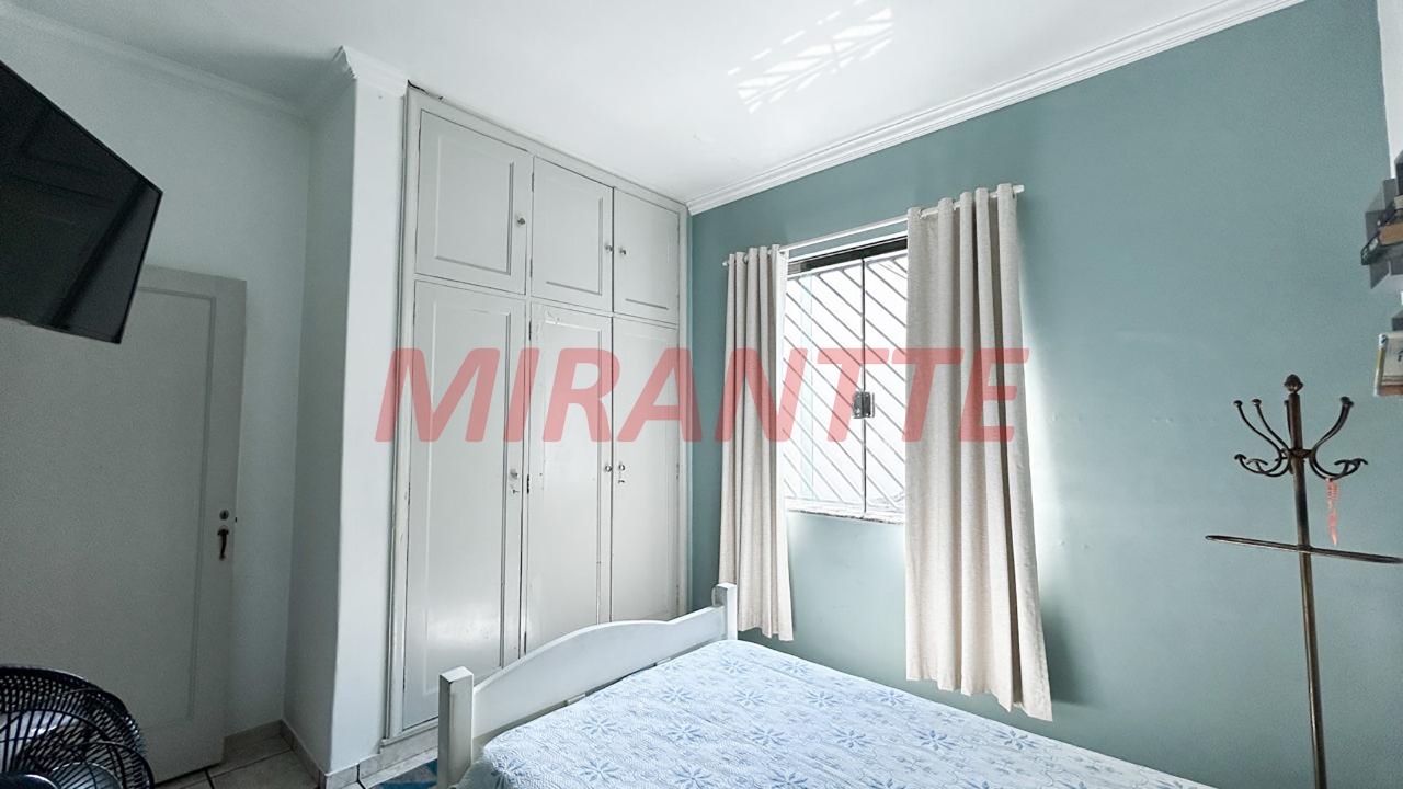 Sobrado de 135m² com 4 quartos em Santana