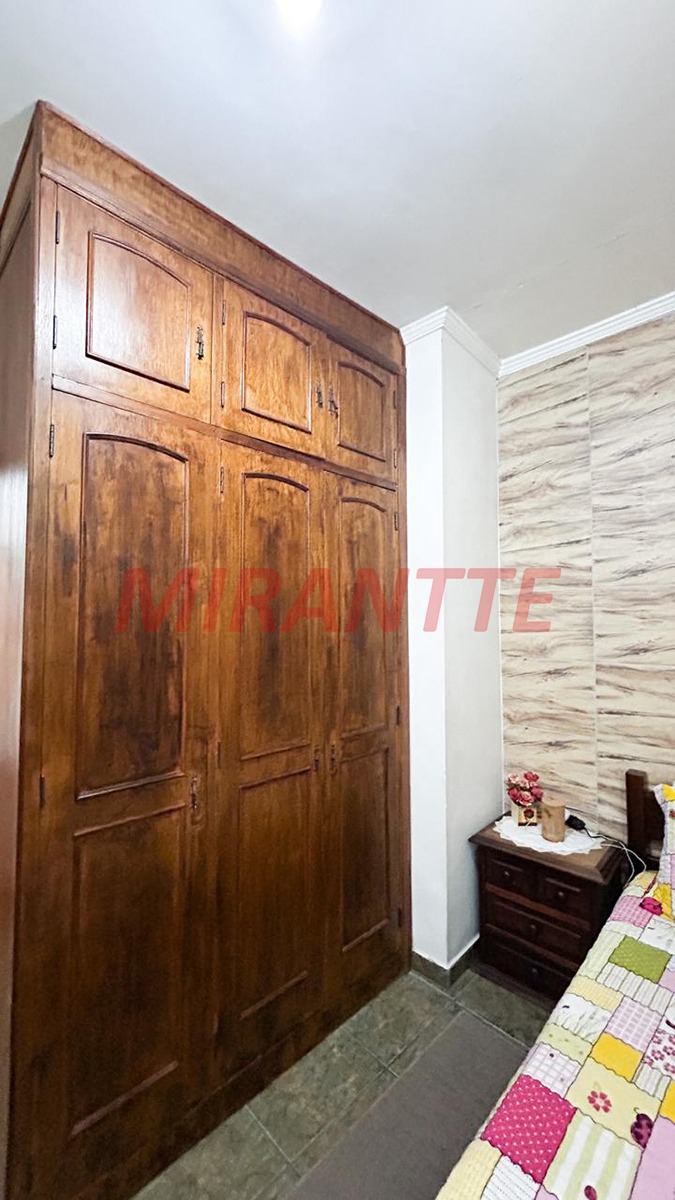 Sobrado de 135m² com 4 quartos em Santana