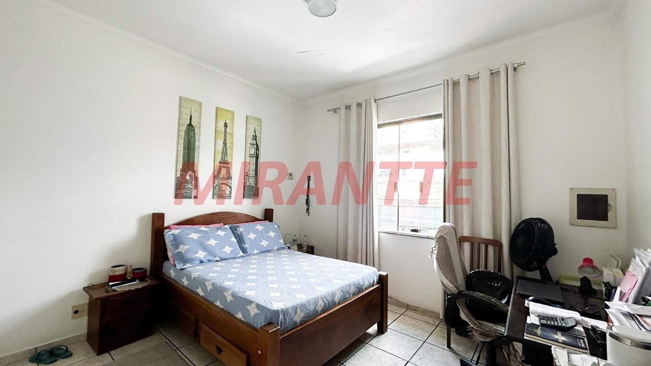 Sobrado de 135m² com 4 quartos em Santana
