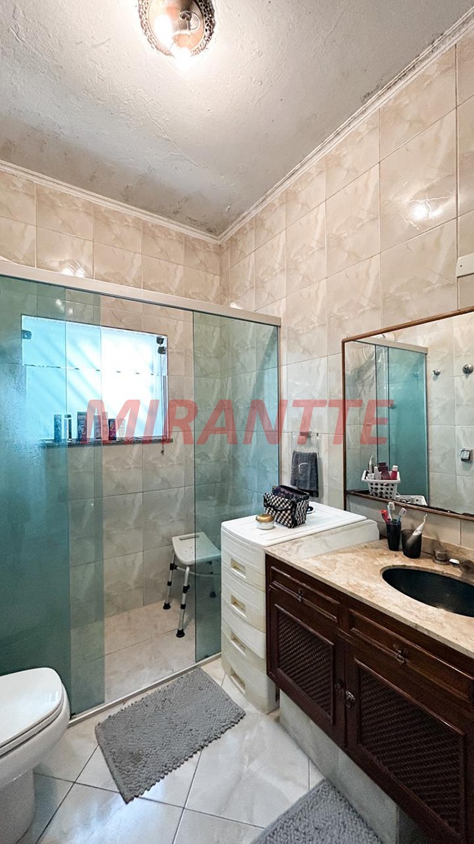 Sobrado de 135m² com 4 quartos em Santana