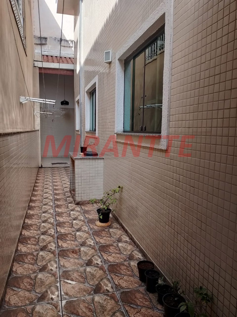 Sobrado de 143m² com 3 quartos em Vila Roque