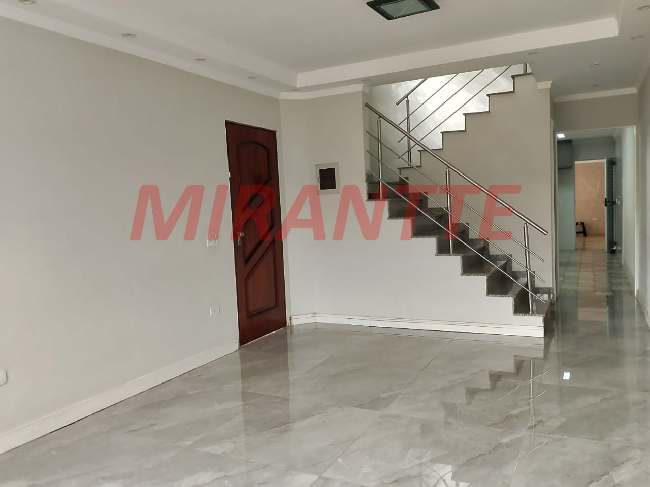 Sobrado de 143m² com 3 quartos em Vila Roque
