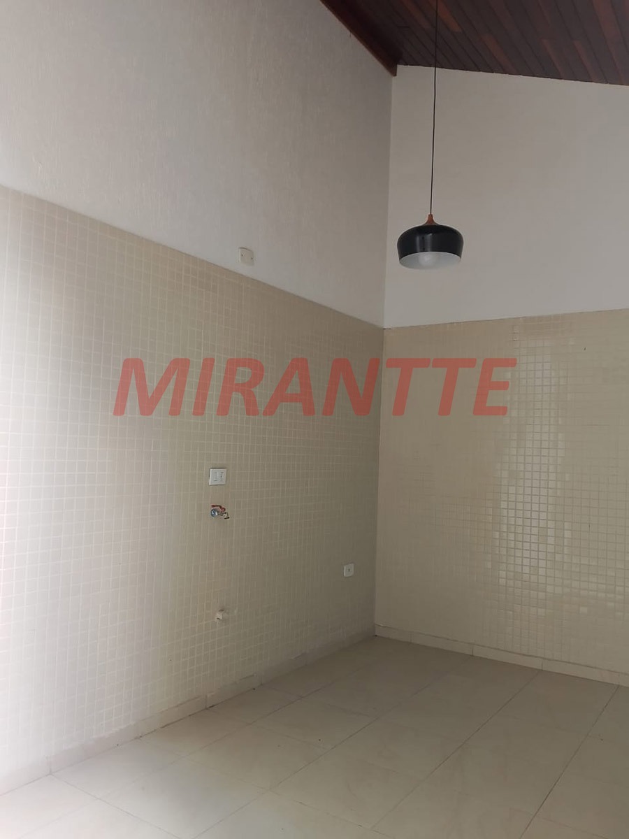 Sobrado de 143m² com 3 quartos em Vila Roque