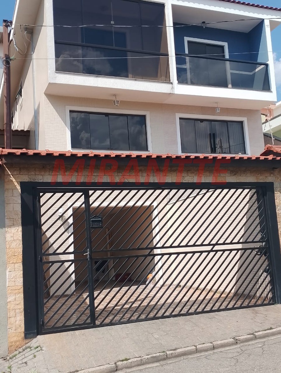 Sobrado de 143m² com 3 quartos em Vila Roque