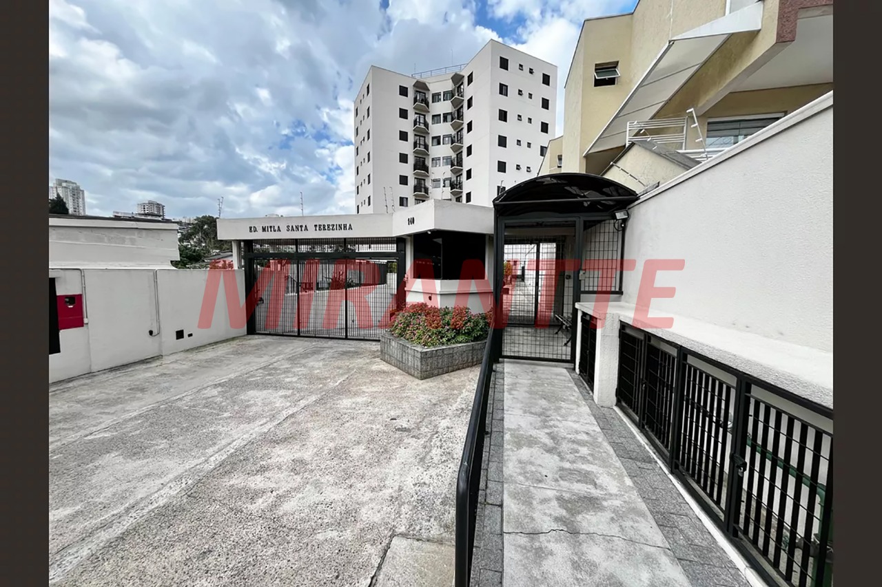 Apartamento de 57m² com 2 quartos em Santa Teresinha