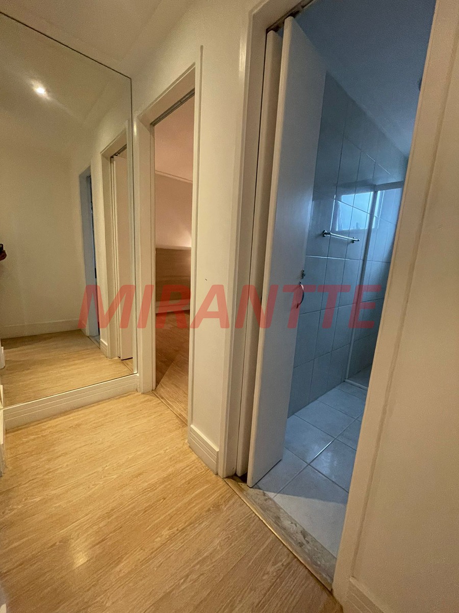 Apartamento de 57m² com 2 quartos em Santa Teresinha