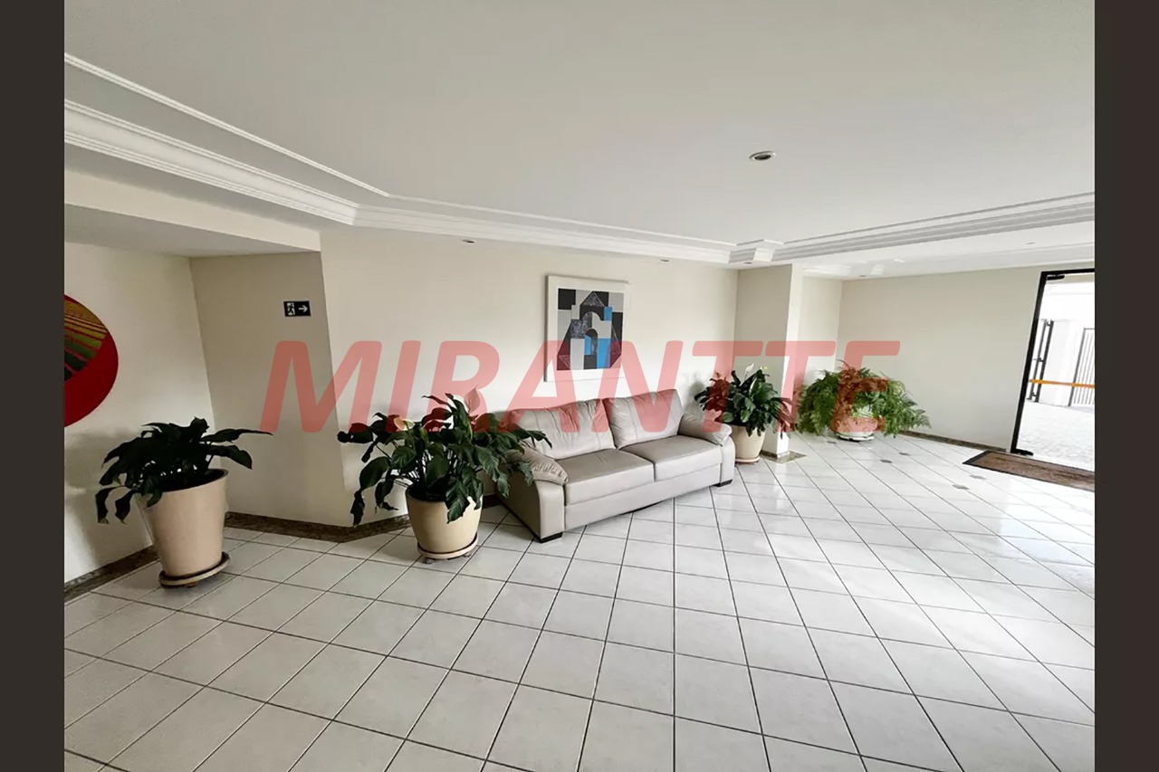 Apartamento de 57m² com 2 quartos em Santa Teresinha