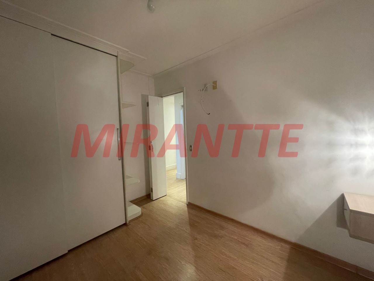 Apartamento de 57m² com 2 quartos em Santa Teresinha