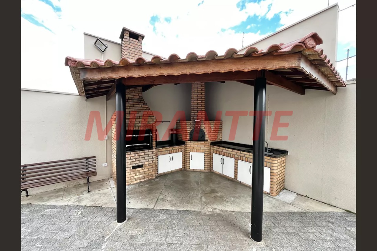 Apartamento de 57m² com 2 quartos em Santa Teresinha