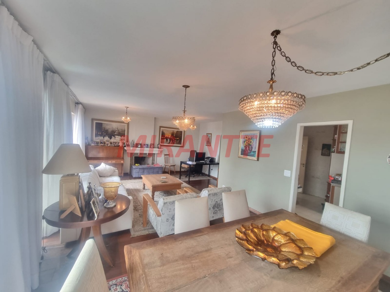 Apartamento de 170m² com 3 quartos em Santana