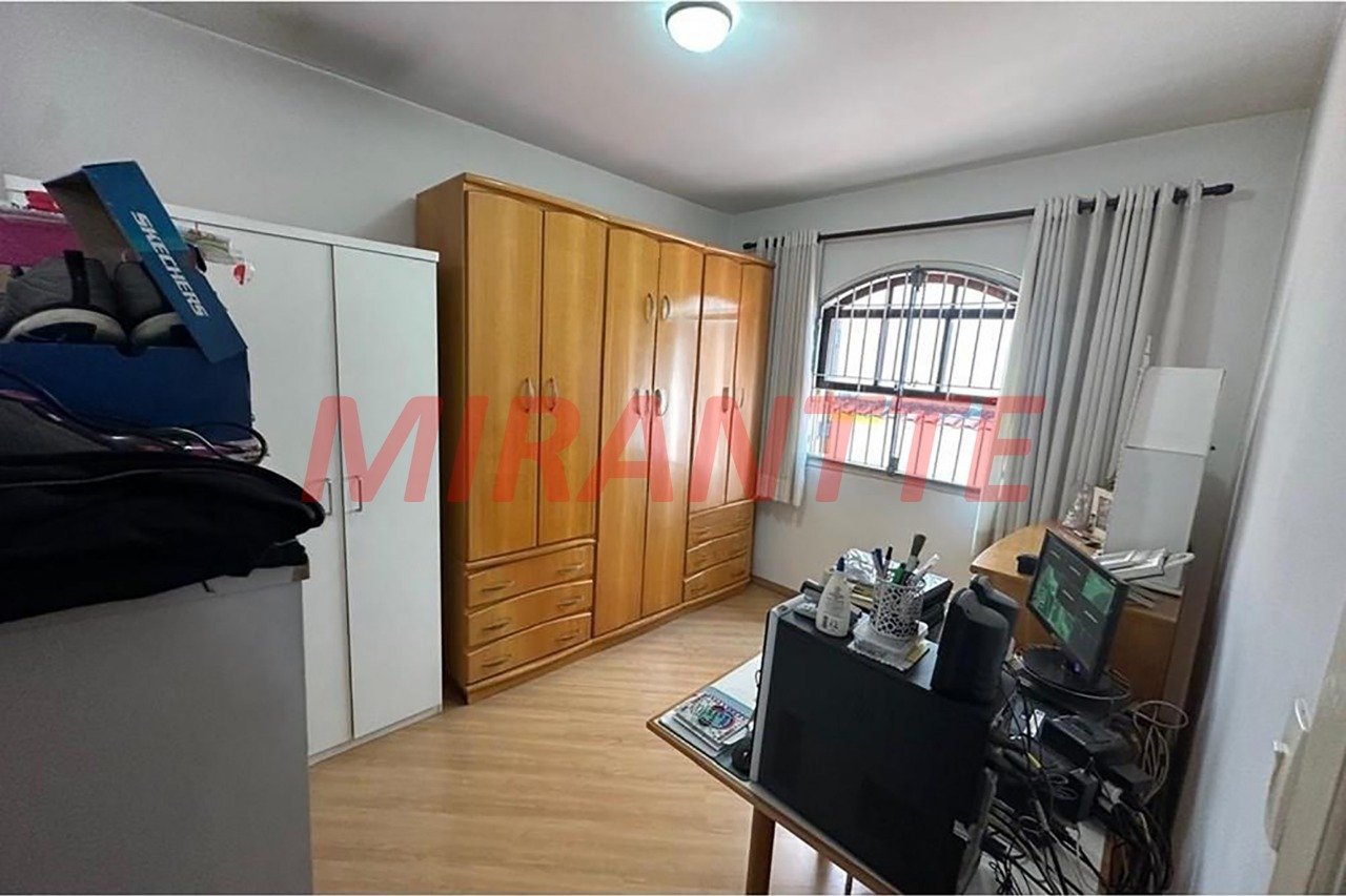 Casa terrea de 250m² com 3 quartos em residencial