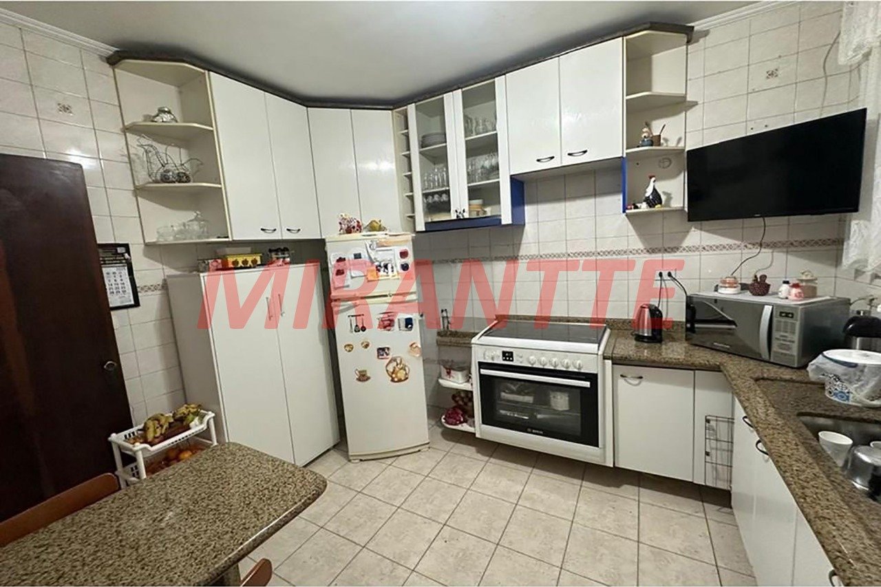 Casa terrea de 250m² com 3 quartos em residencial