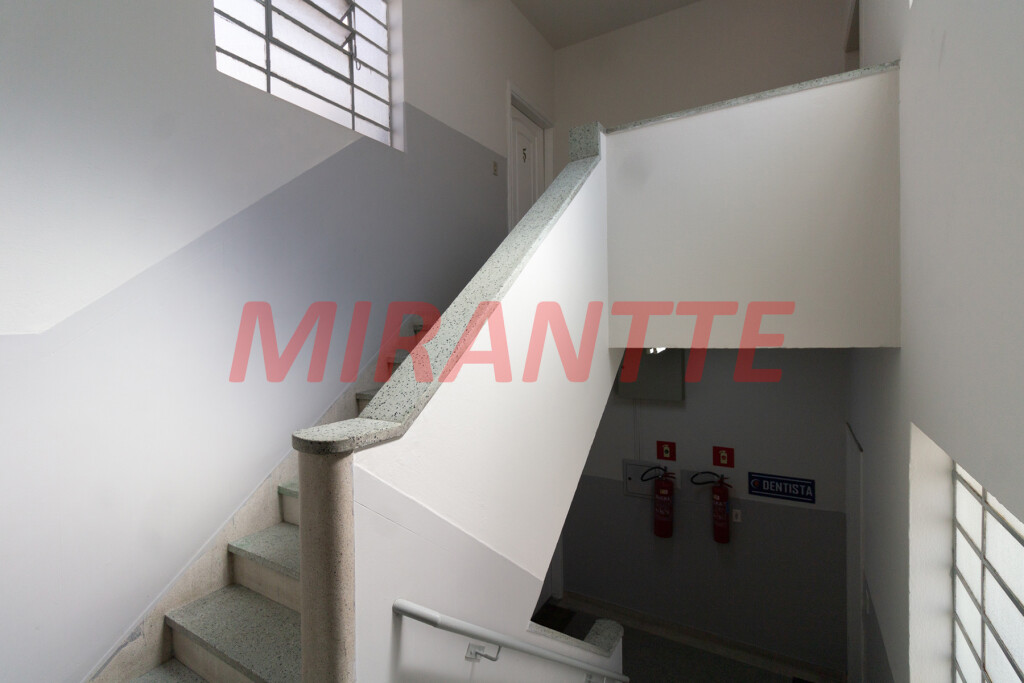 Comercial de 540m² em Santana