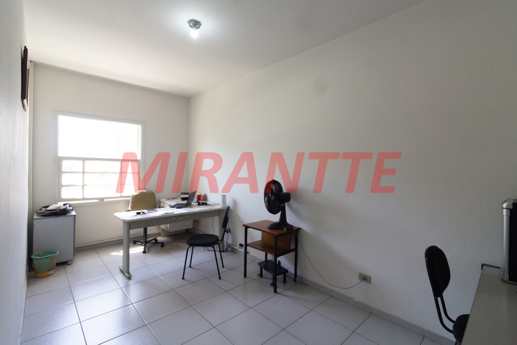 Comercial de 540m² em Santana