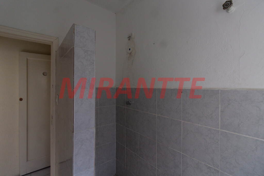 Comercial de 1207m² em Santana