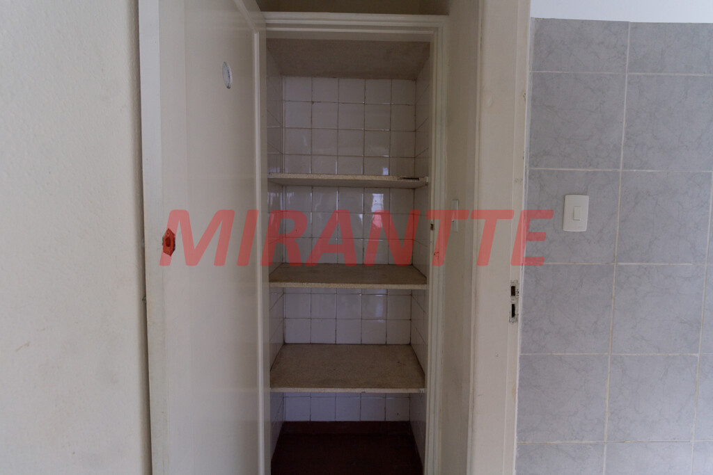 Comercial de 1207m² em Santana