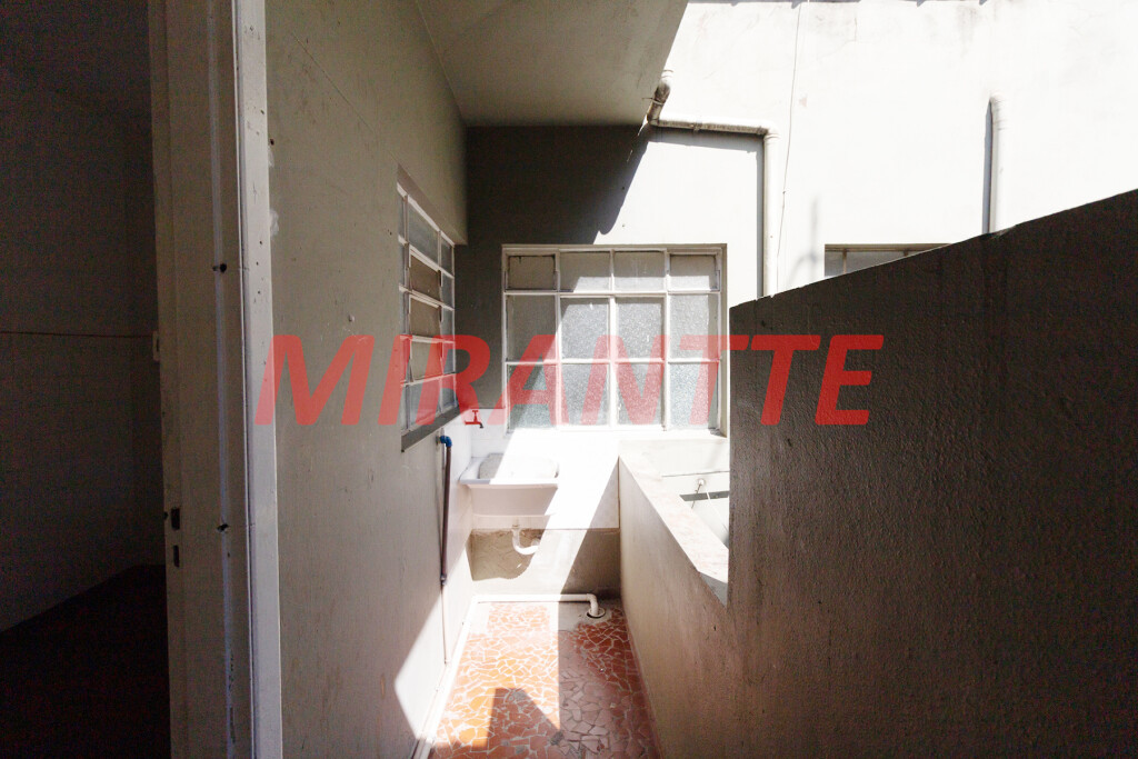 Comercial de 1207m² em Santana
