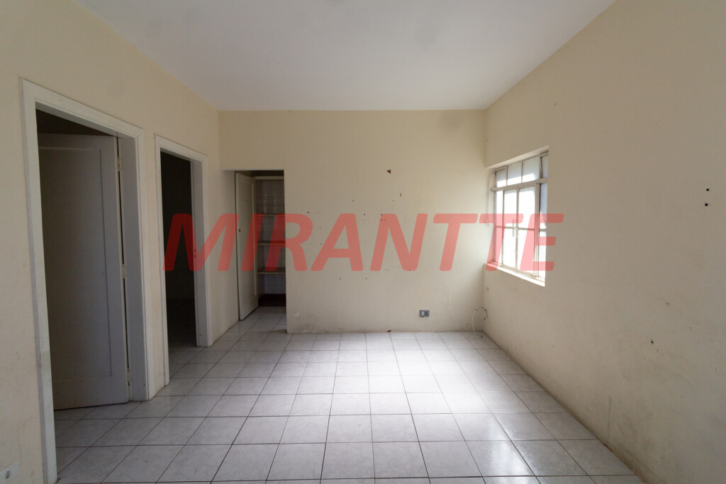 Comercial de 1207m² em Santana