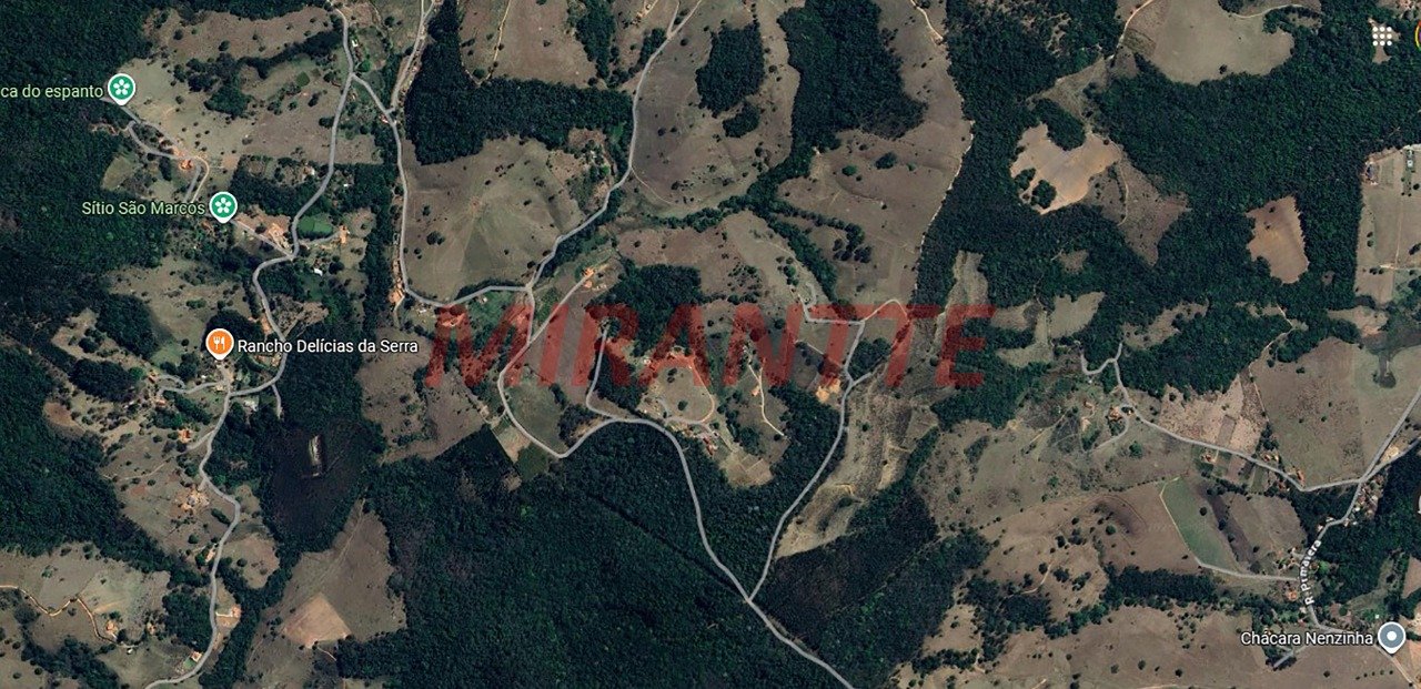 Terreno de 81650m² em Bairro da Lage