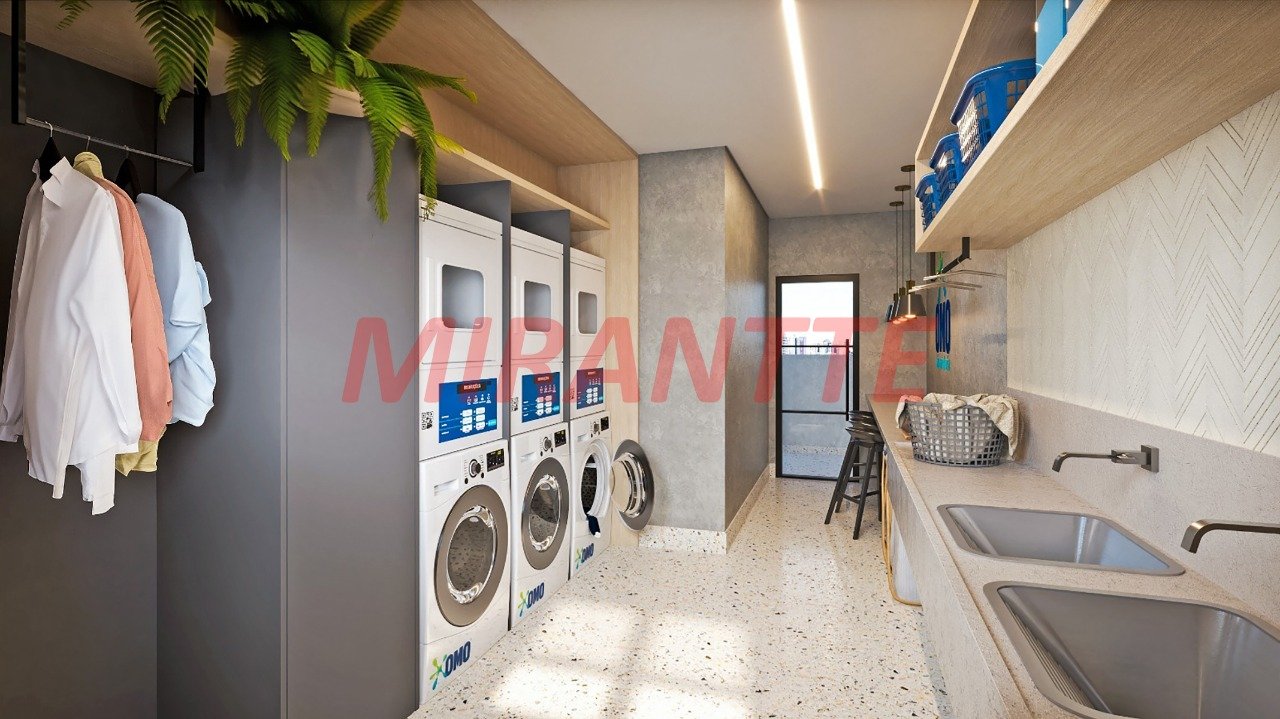Apartamento de 47m² com 2 quartos em Água Fria