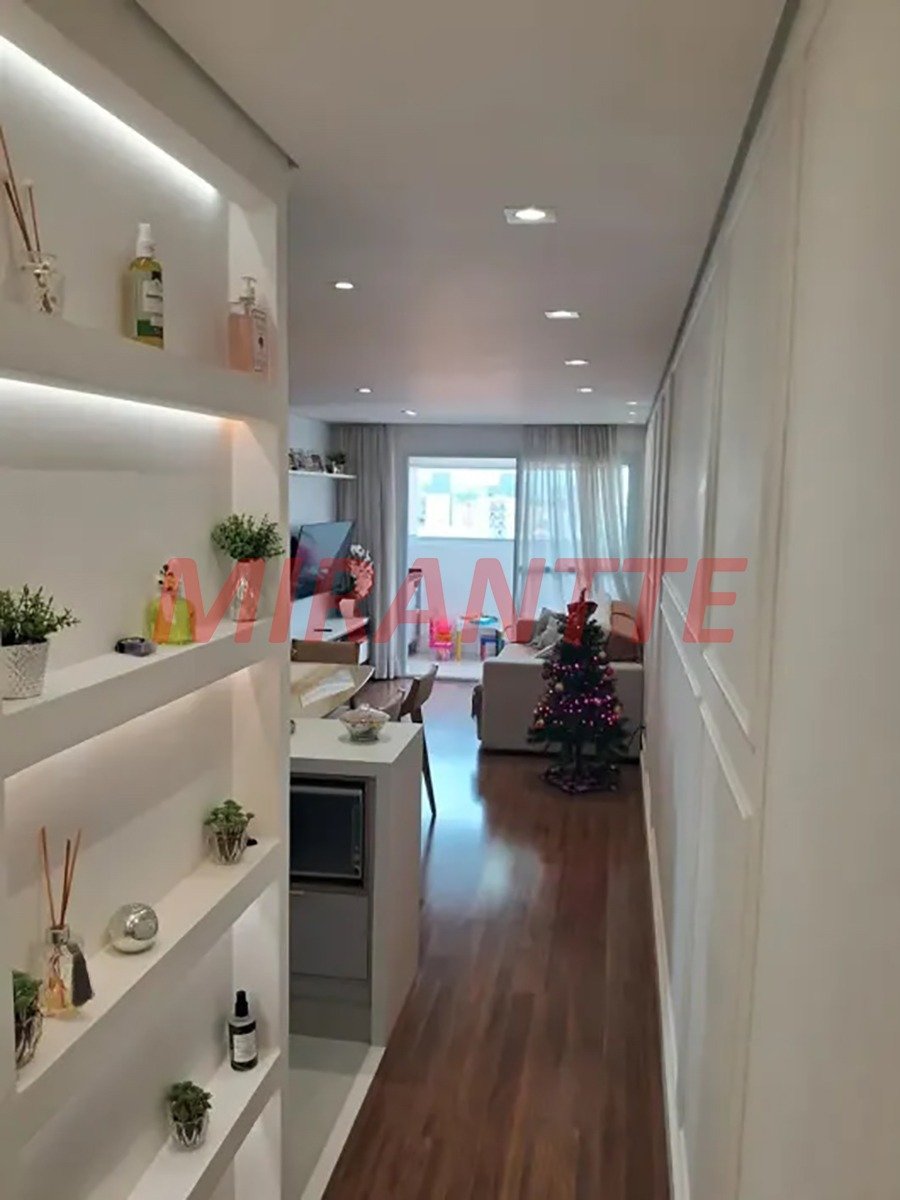 Apartamento de 60m² com 2 quartos em Vila Mazzei