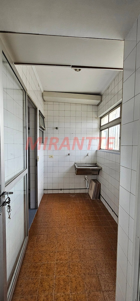Apartamento de 78m² com 3 quartos em Santana