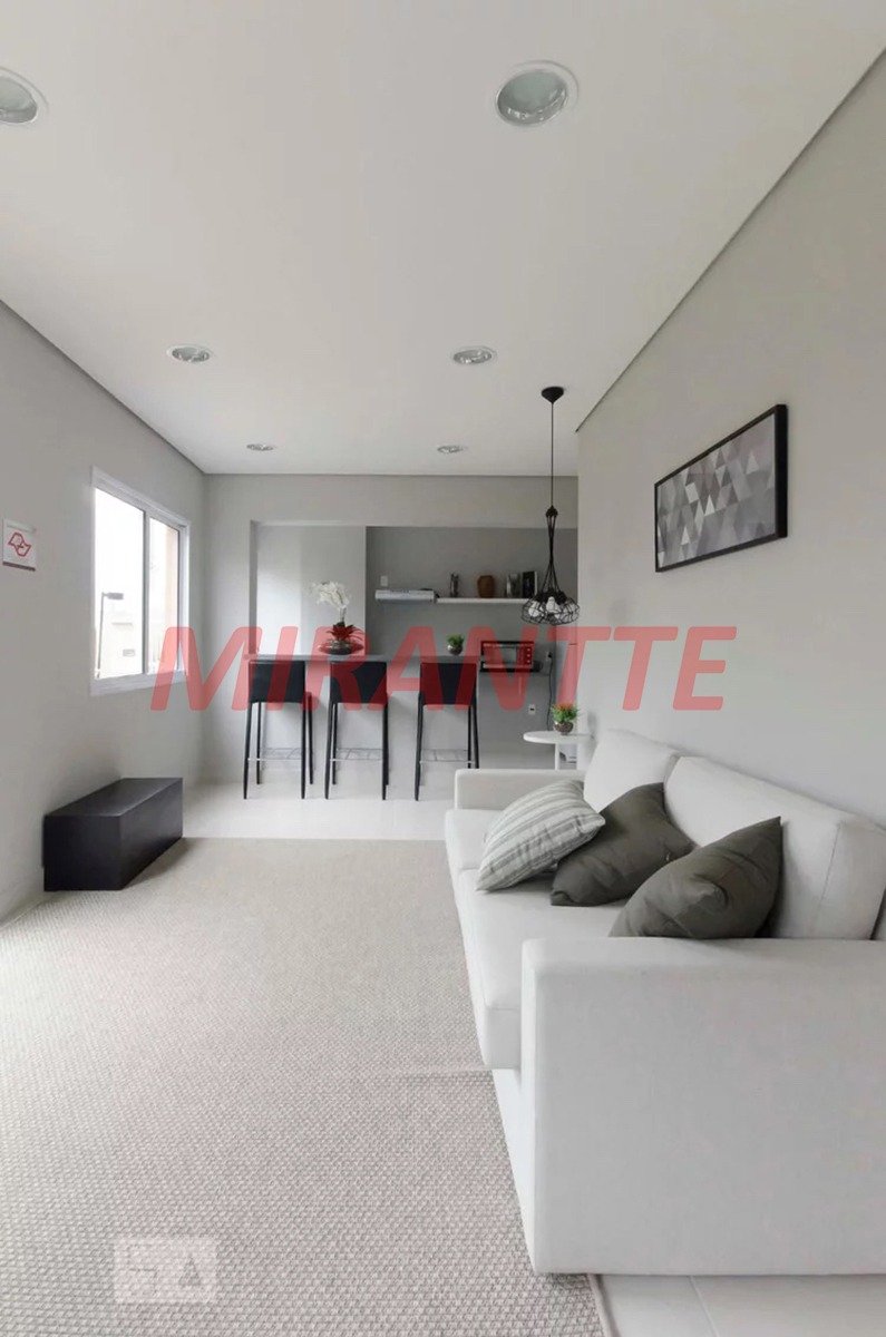 Apartamento de 70m² com 2 quartos em Centro
