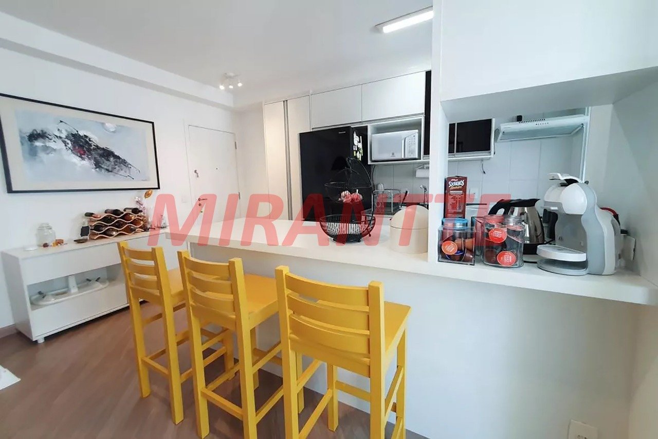 Apartamento de 70m² com 2 quartos em Centro