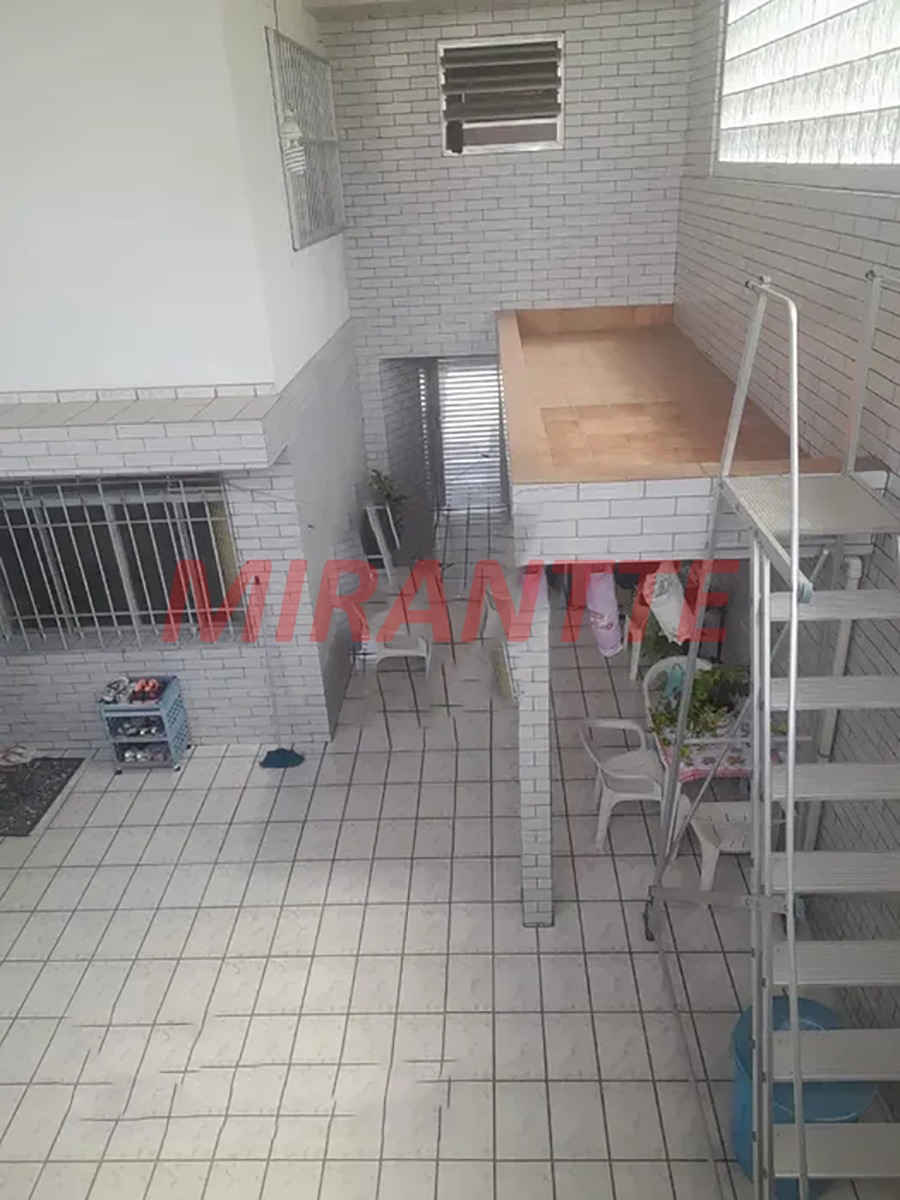 Casa terrea de 250m² com 3 quartos em Vila Diomar